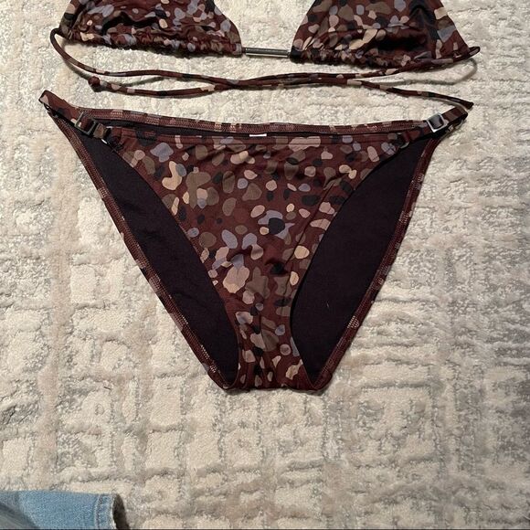 VICTORIA’S Secret Y2k Camo Bikini Bottom: M Top: S - Picture 3 of 11